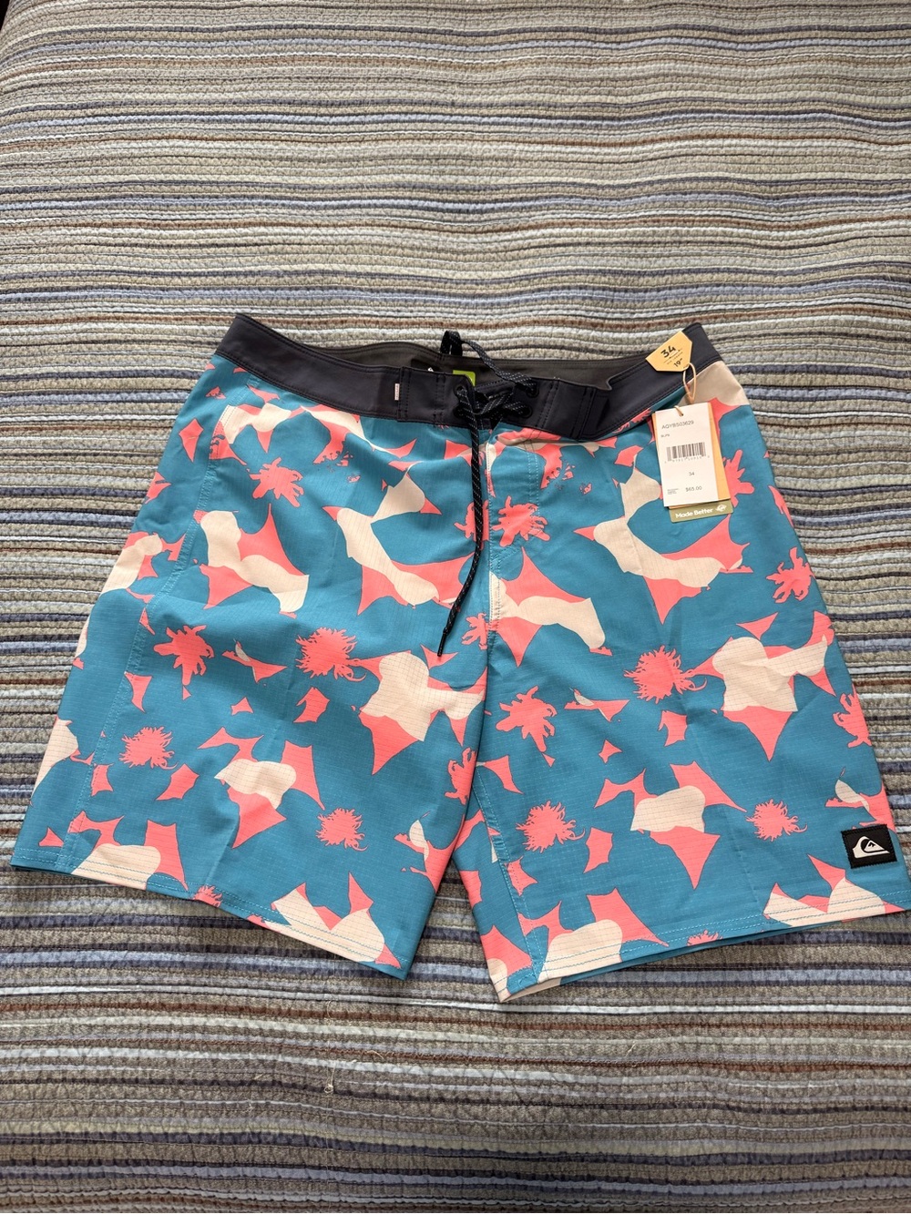 Quiksilver NWT Teal & Coral Palm-Pattern Swim Board Shorts Sz 34